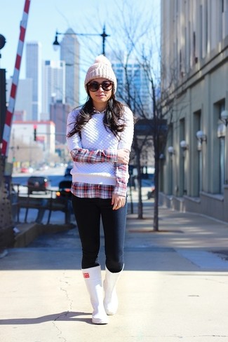 Red and White Plaid Dress Shirt Outfits For Women: 
