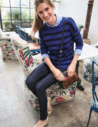 Blue Horizontal Striped Crew-neck Sweater Outfits For Women: 