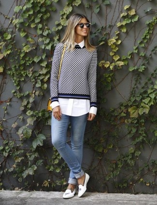 Navy and White Gingham Crew-neck Sweater Outfits For Women: 