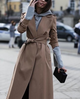 Brown Trenchcoat Outfits For Women: 