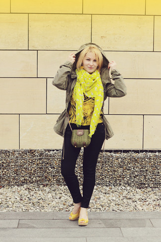 Olive Canvas Crossbody Bag Outfits: 