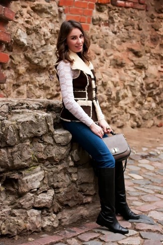 Brown Suede Vest Outfits For Women: 
