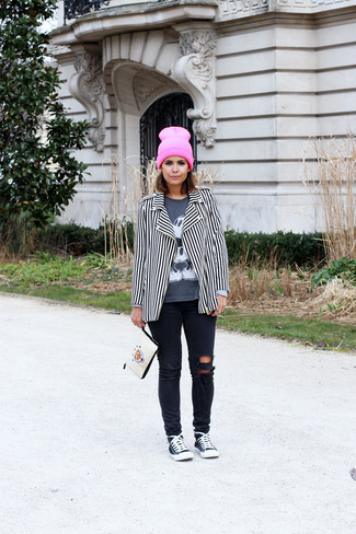 Hot Pink Beanie Outfits For Women: 