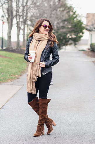 Beige Scarf Outfits For Women: 