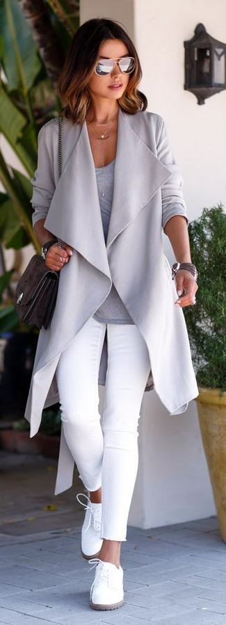 Women's White Leather Oxford Shoes, White Skinny Jeans, Grey Long Sleeve T-shirt, Grey Open Cardigan