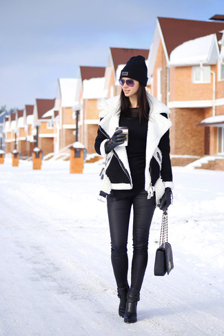 Black Shearling Jacket Outfits For Women: 