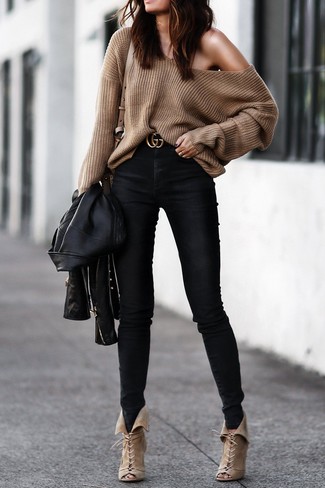 Women's Beige Suede Lace-up Ankle Boots, Black Skinny Jeans, Brown Oversized Sweater, Black Leather Biker Jacket