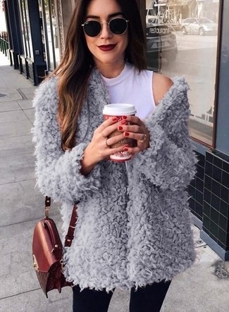 Grey Fleece Coat Outfits For Women: 