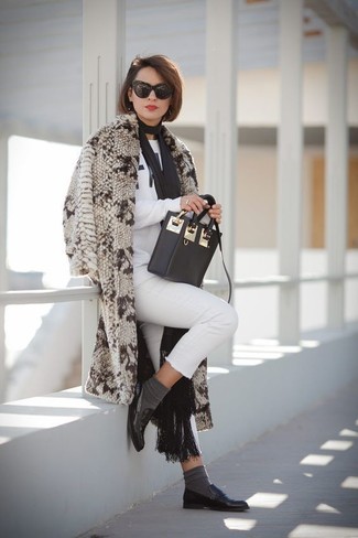 Women's Black Leather Loafers, White Skinny Jeans, White and Black Print Sweatshirt, Beige Fur Coat