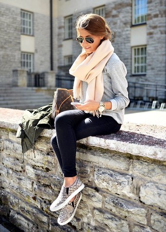 Grey Sweatshirt with Grey Snake Slip-on Sneakers Outfits For Women: 