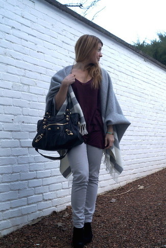 Grey Cape Coat Outfits: 