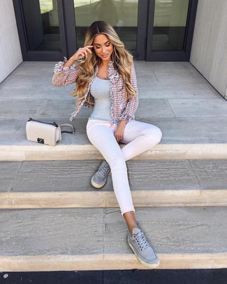 Grey Canvas Low Top Sneakers Outfits For Women: 