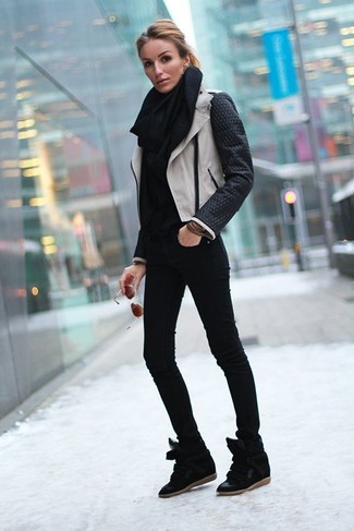 Black and White Leather Biker Jacket Outfits For Women: 