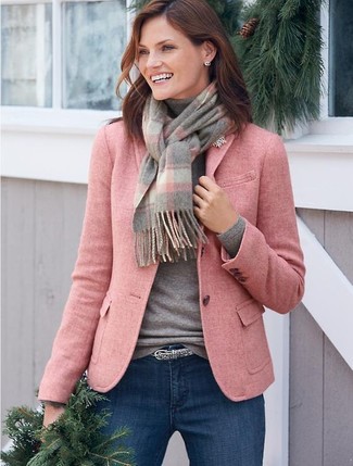 Pink Wool Blazer Outfits For Women: 