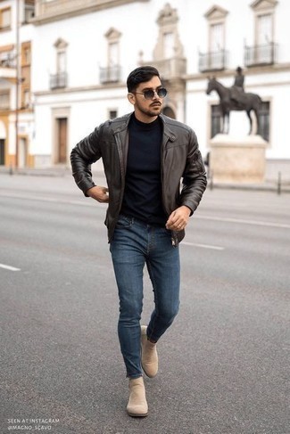 Dark Brown Leather Bomber Jacket Outfits For Men: 
