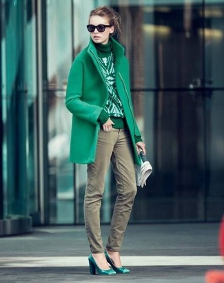 Dark Green Leather Pumps Outfits: 