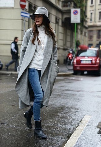 Grey Wool Hat Outfits For Women: 