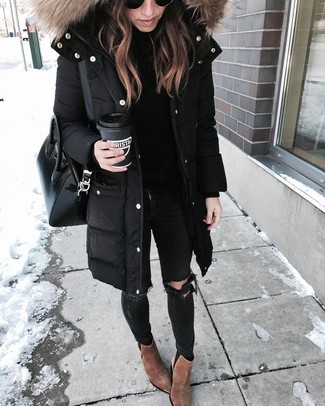 Black Ripped Skinny Jeans Outfits In Their 30s: 