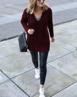 Women's White Leather Low Top Sneakers, Black Leather Skinny Jeans, Grey V-neck T-shirt, Burgundy V-neck Sweater