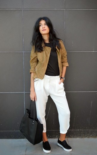White Silk Skinny Pants Outfits: 