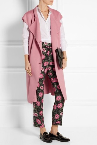 Pink Sleeveless Coat Outfits: 