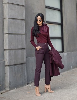 Burgundy Long Sleeve T-shirt Outfits For Women: 