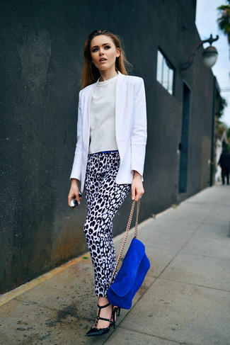 White and Black Leopard Skinny Pants Outfits: 