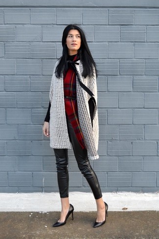 Red Plaid Scarf Dressy Outfits For Women: 