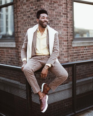 Brown Leather Brogues Outfits: If the dress code calls for a casually smart look, you can opt for a brown plaid wool suit and a white crew-neck sweater. If you're puzzled as to how to finish off, a pair of brown leather brogues is a wonderful option.