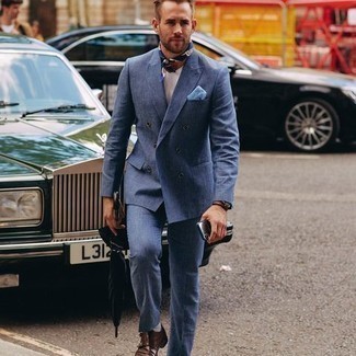 Light Blue Pocket Square Outfits: A blue suit and a light blue pocket square have become a go-to combo for many style-savvy gents. Add a pair of dark brown leather double monks to the equation to easily up the wow factor of your outfit.