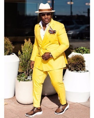 Mustard Suit Outfits: You'll be amazed at how extremely easy it is to get dressed like this. Just a mustard suit paired with a white dress shirt. Don't know how to finish? Add brown athletic shoes to your look for a more relaxed feel.