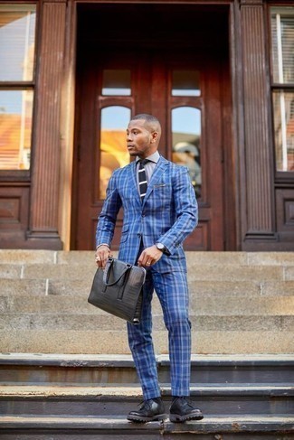 Multi colored Pocket Square Outfits: Want to inject your closet with some effortless dapperness? Reach for a blue plaid suit and a multi colored pocket square. Tap into some Idris Elba dapperness and complete your ensemble with a pair of black leather derby shoes.