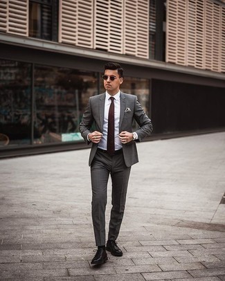 Grey Suit with Grey Pocket Square Summer Outfits In Their 20s (4 ideas ...