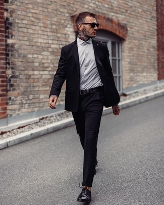 Black Derby Shoes with Dress Shirt Outfits: This polished combination of a dress shirt and a black suit is a popular choice among the sartorial-savvy gents. Feeling adventerous? Shake things up by rocking a pair of black derby shoes.