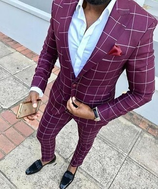 Red and White Pocket Square Outfits: Such must-haves as a purple suit and a red and white pocket square are an easy way to introduce understated dapperness into your casual styling arsenal. To bring a little flair to your look, add a pair of black leather loafers to your outfit.