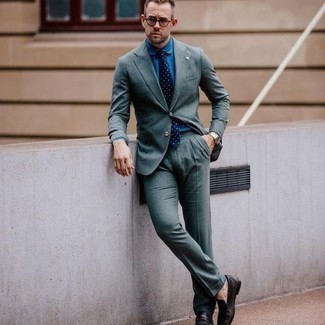 Dark Green Suit Outfits: Opt for a dark green suit and a blue dress shirt for classic style with a contemporary spin. Switch up this outfit by rocking a pair of dark brown leather loafers.