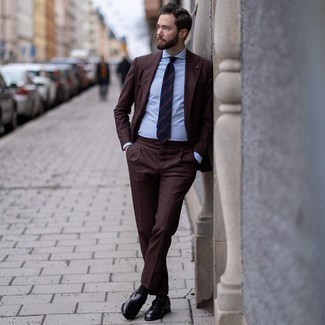 Dark Brown Socks Outfits For Men: This is irrefutable proof that a dark brown suit and dark brown socks are awesome when worn together in a casual ensemble. Put a different spin on an otherwise all-too-common outfit by wearing a pair of black leather loafers.
