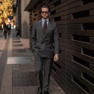 Dark Brown Tie Outfits For Men: Wear a charcoal suit and a dark brown tie for a sleek elegant look. Complete your look with black leather loafers to keep the look fresh.
