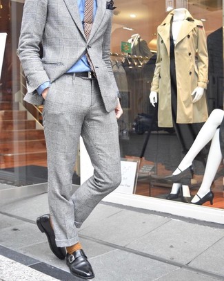 Tan Houndstooth Tie Outfits For Men: A grey plaid suit and a tan houndstooth tie are absolute wardrobe heroes if you're crafting a sharp wardrobe that holds to the highest men's fashion standards. Let your outfit coordination skills really shine by finishing off your outfit with black leather monks.