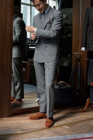Grey Horizontal Striped Tie Outfits For Men: A grey suit and a grey horizontal striped tie are a seriously sharp combo for any gentleman to try. If you need to immediately play down this outfit with shoes, introduce tobacco suede oxford shoes to the equation.