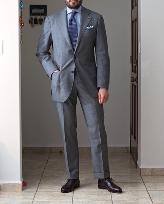 Violet Leather Oxford Shoes Outfits: You'll be surprised at how easy it is to get dressed like this. Just a grey suit and a light blue dress shirt. Add a pair of violet leather oxford shoes to your ensemble and you're all done and looking incredible.