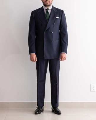Dark Green Tie Outfits For Men: This refined combo of a navy suit and a dark green tie is a common choice among the style-conscious chaps. When this outfit is too much, dial it down by sporting a pair of black leather oxford shoes.