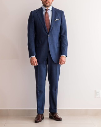 Dark Brown Polka Dot Tie Outfits For Men: You'll be amazed at how extremely easy it is to throw together this classy look. Just a navy suit and a dark brown polka dot tie. To give this outfit a more casual spin, why not complete this outfit with a pair of dark brown leather oxford shoes?