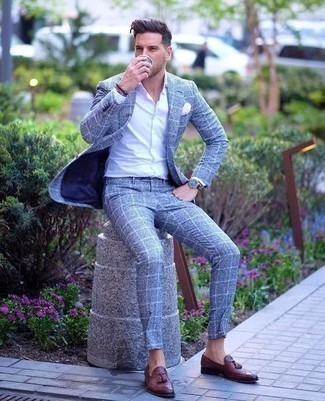 Navy Check Suit Outfits: You'll be surprised at how very easy it is to put together this elegant look. Just a navy check suit and a white dress shirt. Introduce burgundy leather tassel loafers to the mix to tie your full outfit together.