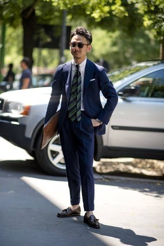 Navy and Green Horizontal Striped Tie Outfits For Men: For a look that's nothing less than wow-worthy, rock a navy suit with a navy and green horizontal striped tie. Power up this look with a pair of dark brown leather tassel loafers.