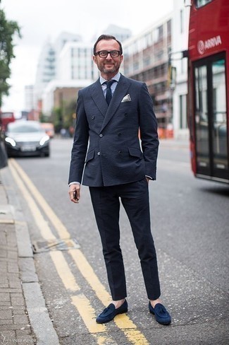 Blue Suede Tassel Loafers Outfits: Go for a navy suit and a white and navy gingham dress shirt for a sleek elegant outfit. The whole ensemble comes together perfectly if you introduce a pair of blue suede tassel loafers to this getup.