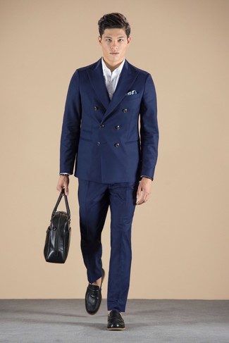 Navy and White Print Pocket Square Outfits: A navy suit and a navy and white print pocket square have become must-have closet items for most gents. Not sure how to finish your outfit? Wear black leather loafers to dial it up a notch.
