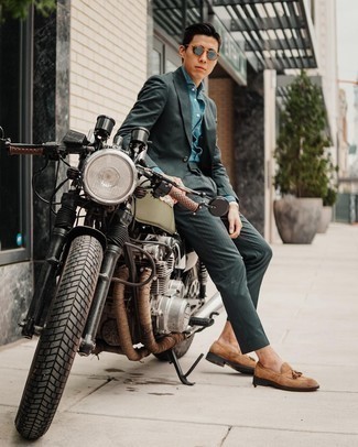 Dark Green Suit Outfits: Consider pairing a dark green suit with a blue chambray long sleeve shirt if you're aiming for a clean, fashionable ensemble. If not sure as to the footwear, stick to tan suede tassel loafers.