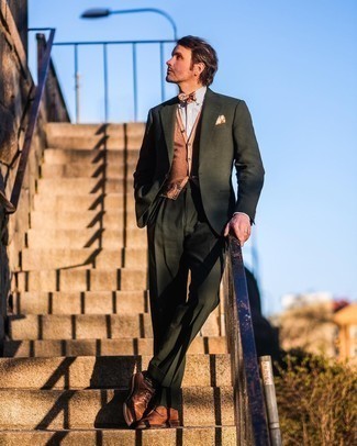 Dark Green Suit Outfits: A dark green suit and a tobacco sweater vest are absolute wardrobe heroes if you're putting together a polished wardrobe that holds to the highest men's style standards. Bring a laid-back touch to this getup with a pair of brown leather brogues.