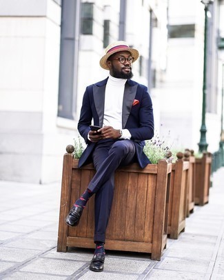 Beige Straw Hat Outfits For Men: Go for something comfortable yet current with a navy suit and a beige straw hat. Complement your ensemble with black fringe leather loafers to make the ensemble a bit more elegant.